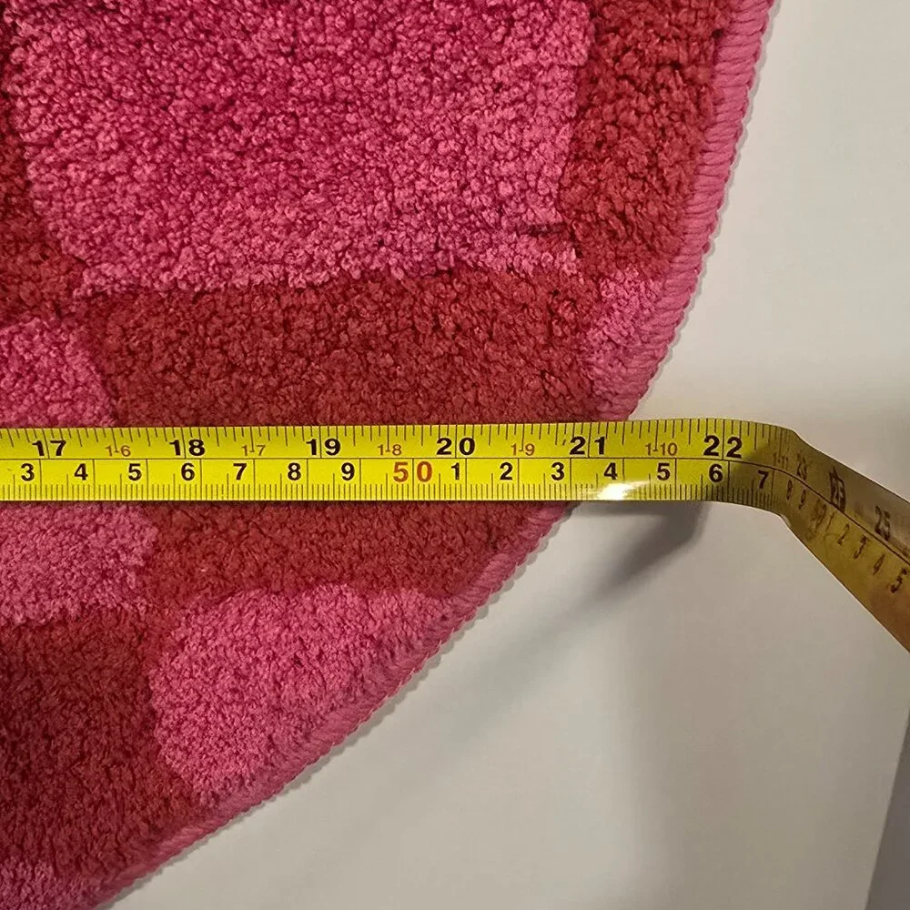 lips shaped, Machine Washable Non-Slip Bath Rug pink - NATURES STEP